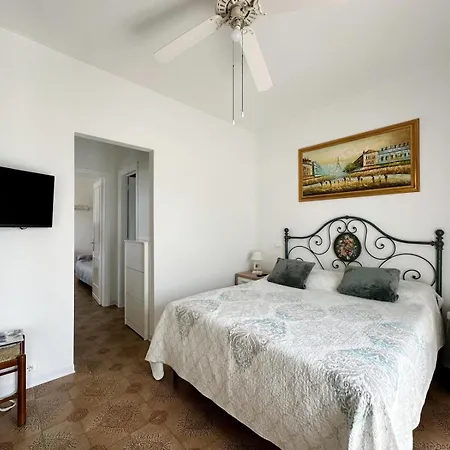 Apartamento Casa Dell'ulivo E Stato Ristrutturato Desenzano del Garda